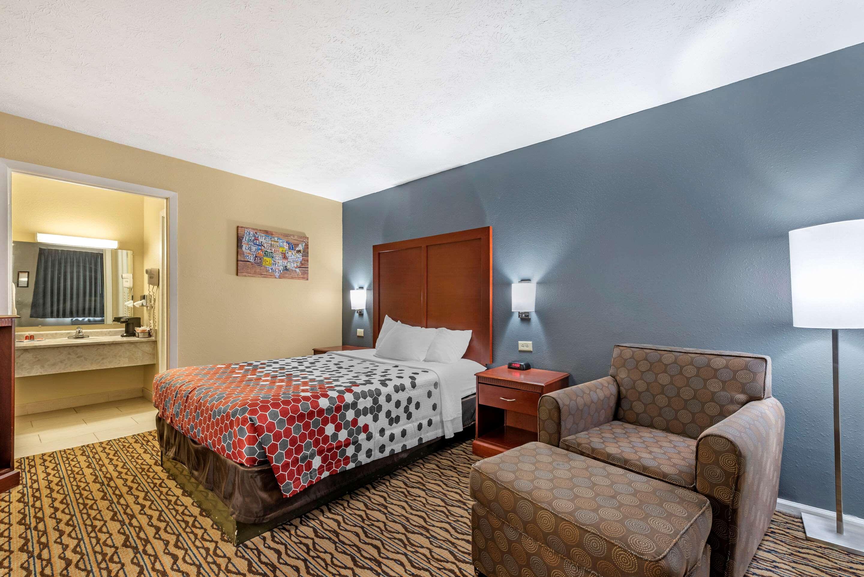 Econo Lodge Erlanger - Cincinnati Airport Exterior photo