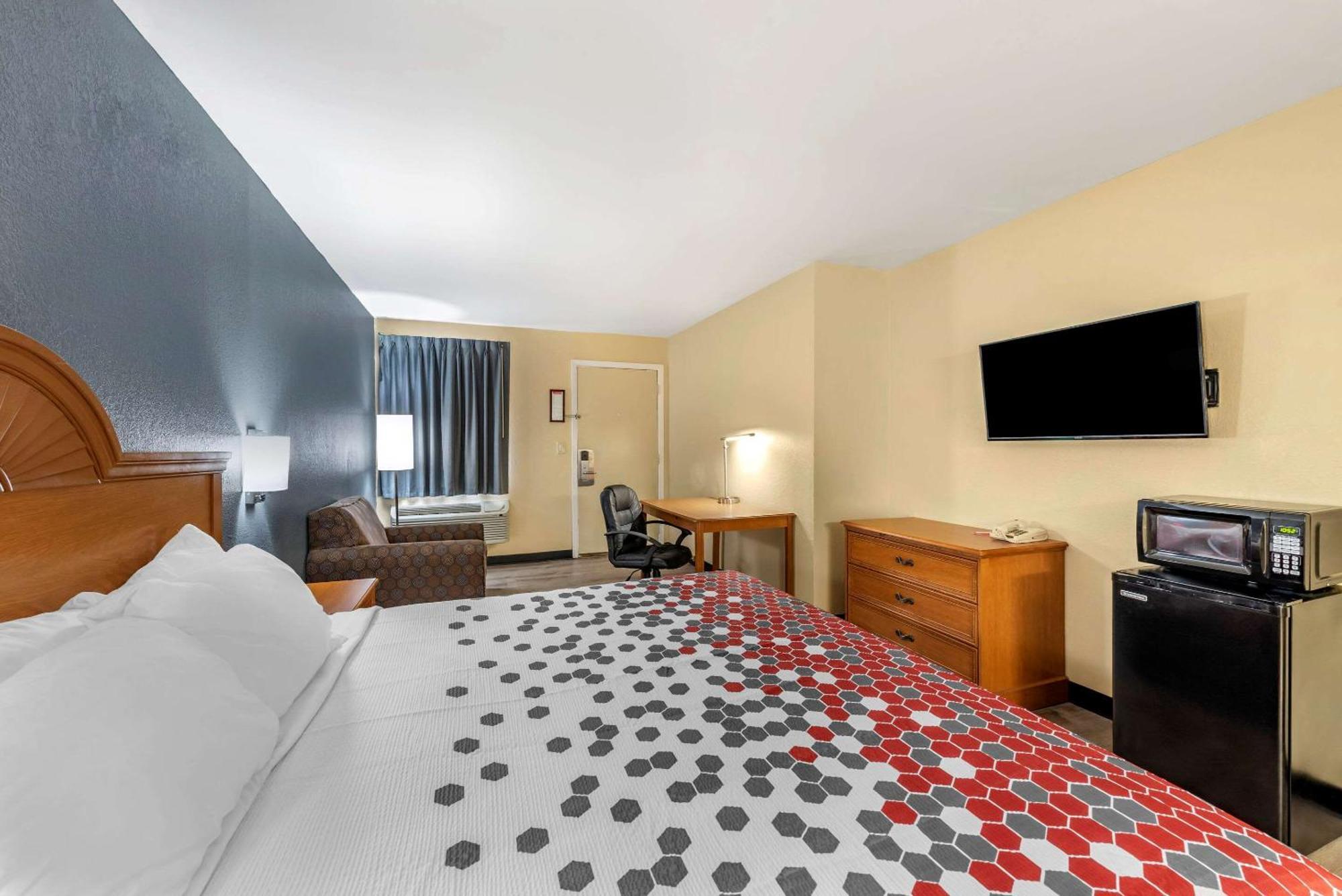 Econo Lodge Erlanger - Cincinnati Airport Exterior photo